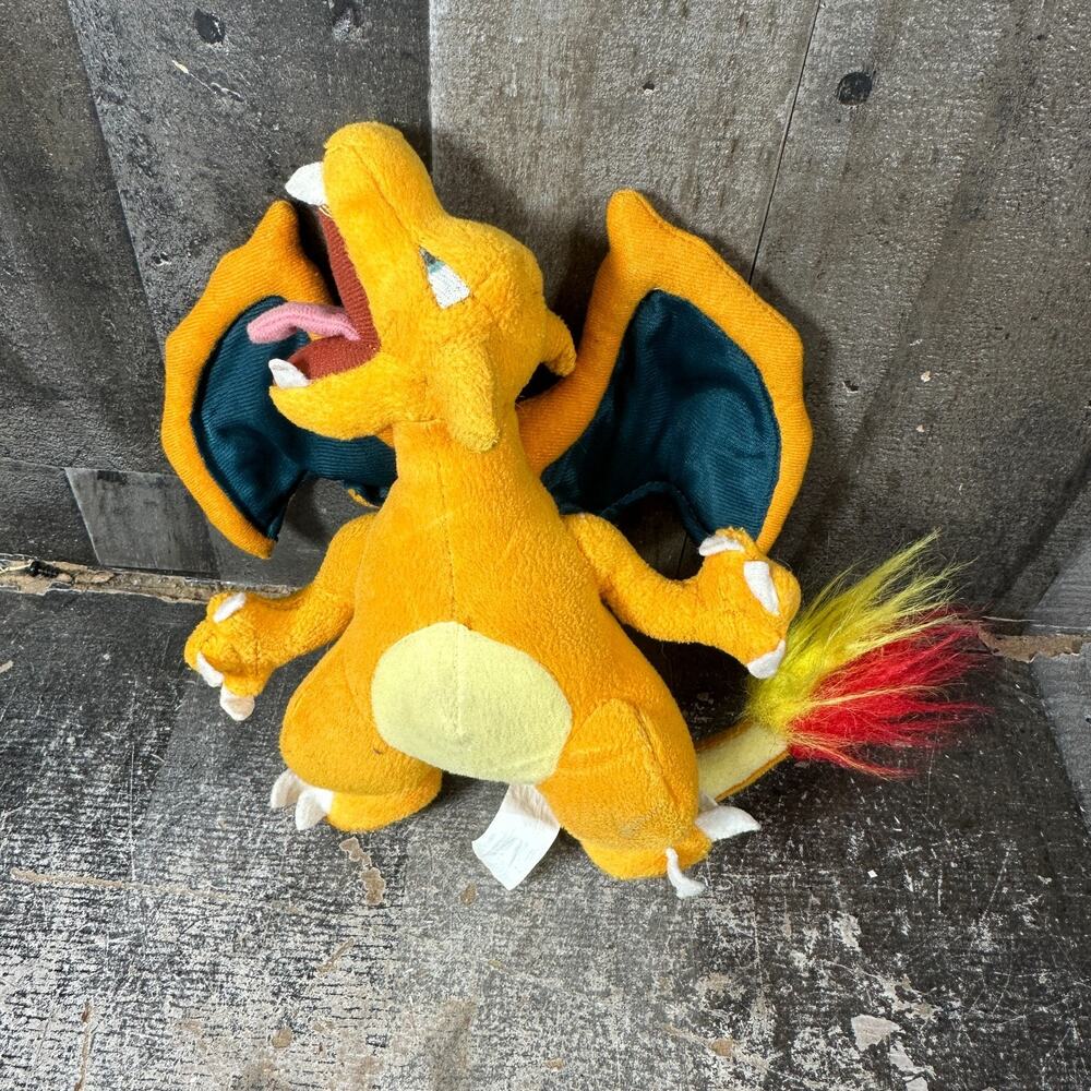 1999 Pokemon‎ Charizard Plush 9" Play by Play